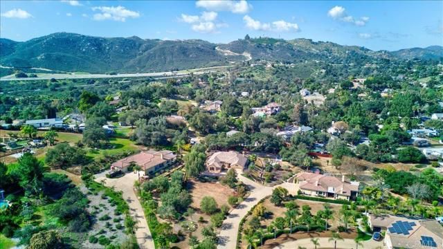25659 Rue De Lac, Escondido, CA 92026