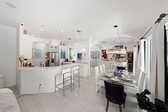 980 Delray Lakes Drive, Delray Beach, FL 33444