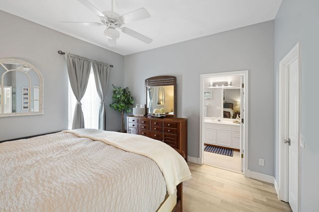 980 Delray Lakes Drive, Delray Beach, FL 33444