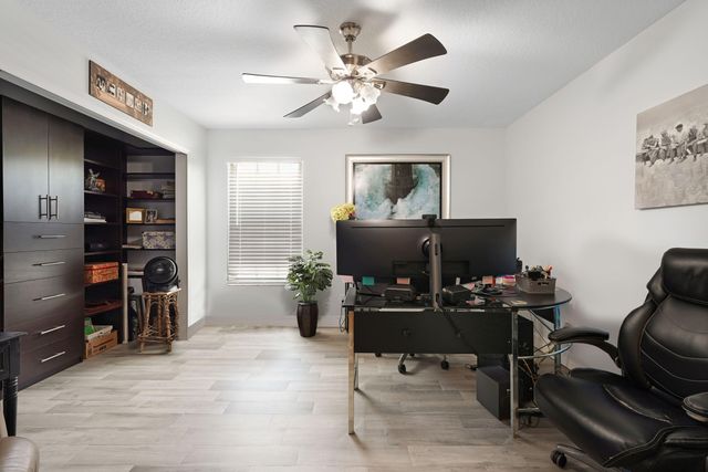 980 Delray Lakes Drive, Delray Beach, FL 33444
