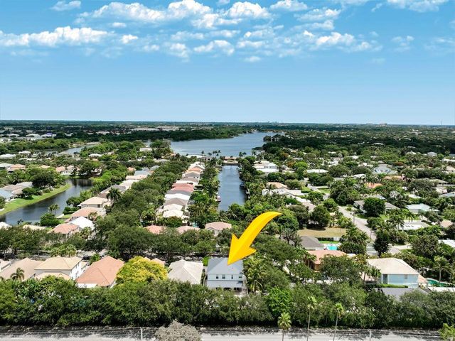 980 Delray Lakes Drive, Delray Beach, FL 33444