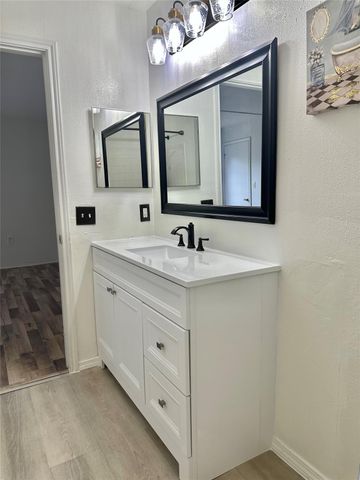 2371 NW 33rd St 710, Oakland Park, FL 33309