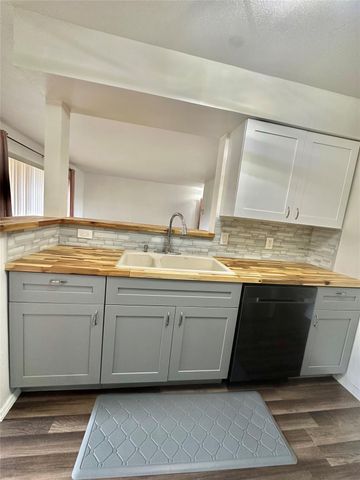 2371 NW 33rd St 710, Oakland Park, FL 33309