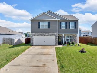 2281 Egret Lane, Piney Flats, TN 37686