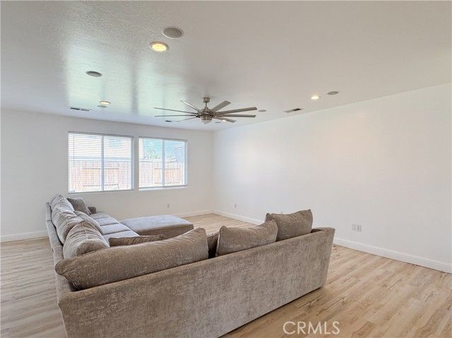 11604 Revolution Road, Bakersfield, CA 93312