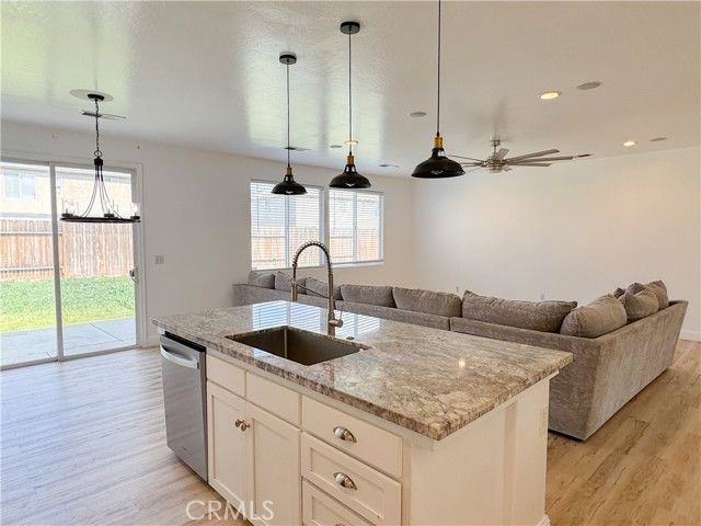 11604 Revolution Road, Bakersfield, CA 93312