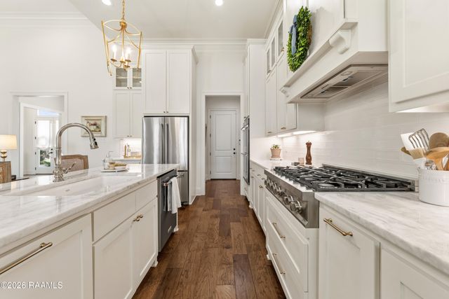 504 Cedar Lake Drive, Youngsville, LA 70592