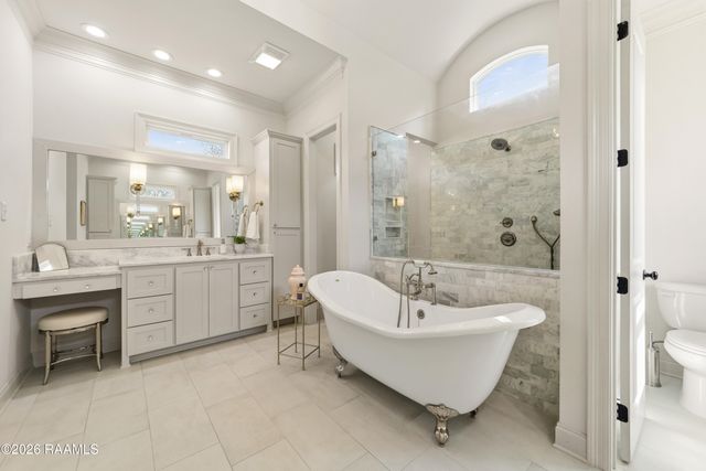 504 Cedar Lake Drive, Youngsville, LA 70592