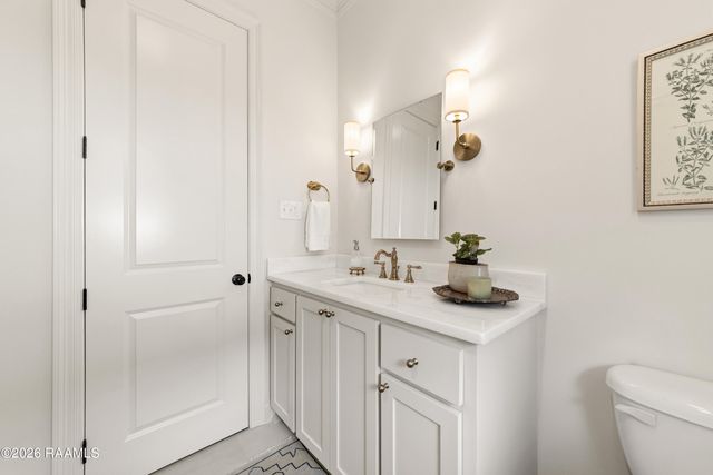 504 Cedar Lake Drive, Youngsville, LA 70592