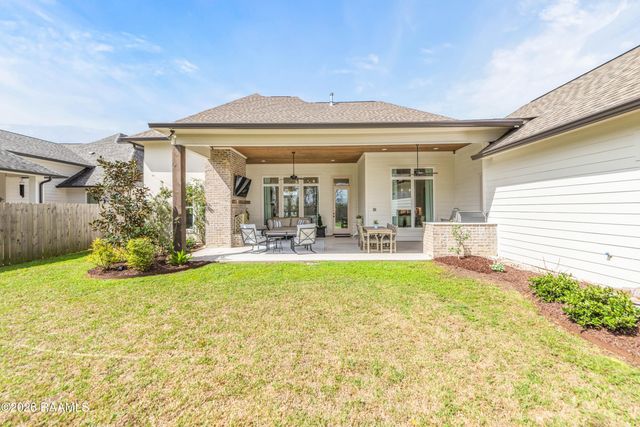 504 Cedar Lake Drive, Youngsville, LA 70592