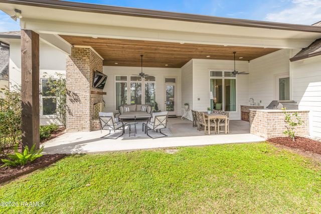 504 Cedar Lake Drive, Youngsville, LA 70592