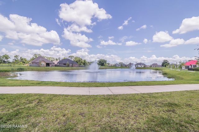 504 Cedar Lake Drive, Youngsville, LA 70592