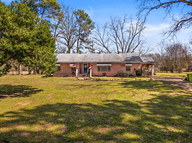 431 County Road 2715, Mt Pleasant, TX 75455