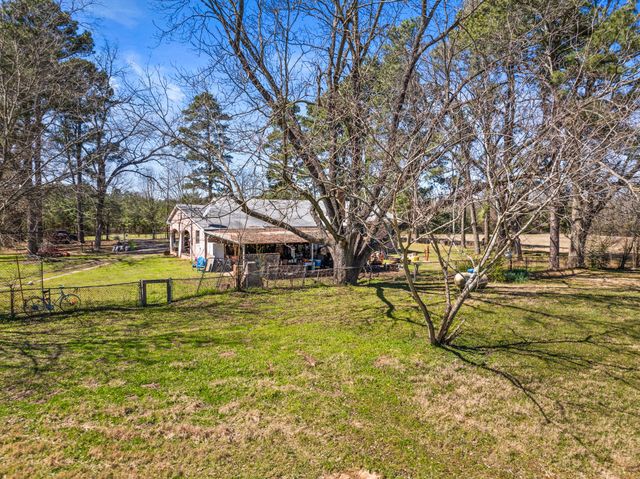 431 County Road 2715, Mt Pleasant, TX 75455