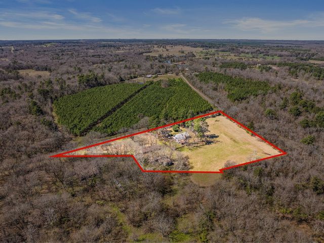 431 County Road 2715, Mt Pleasant, TX 75455