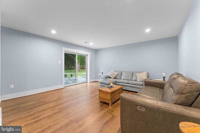 3709 KING WILLIAM DR, Olney, MD 20832