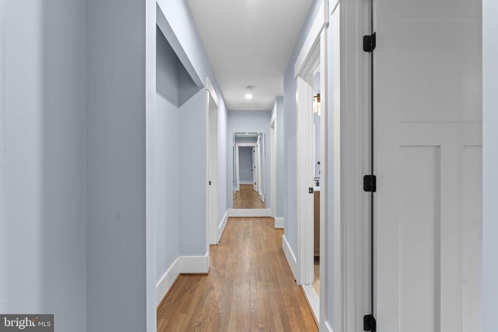 Image 30 of property listing at 3709 KING WILLIAM DR, Olney, MD 20832