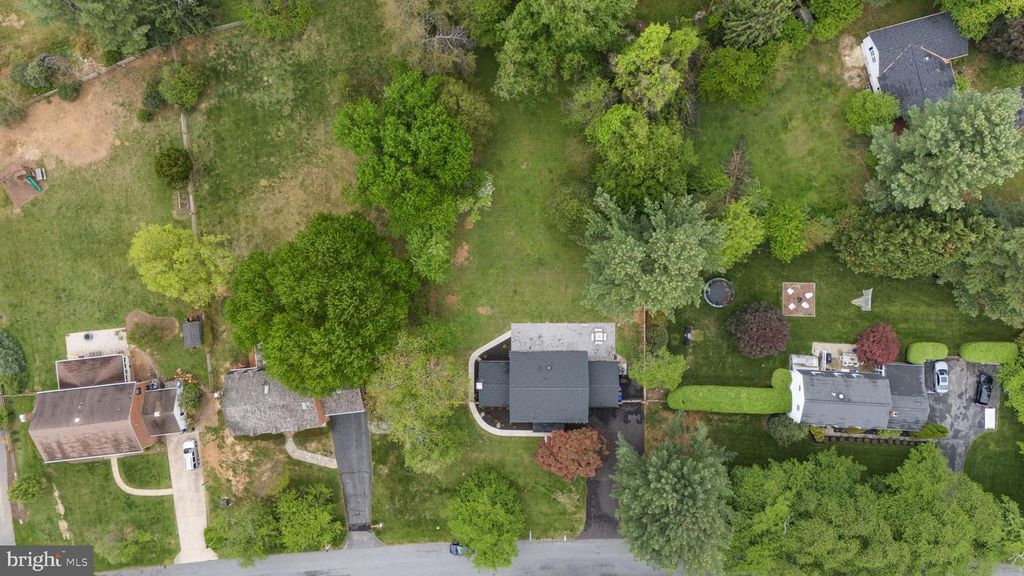 Image 54 of property listing at 3709 KING WILLIAM DR, Olney, MD 20832