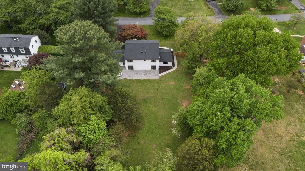 Image 56 of property listing at 3709 KING WILLIAM DR, Olney, MD 20832