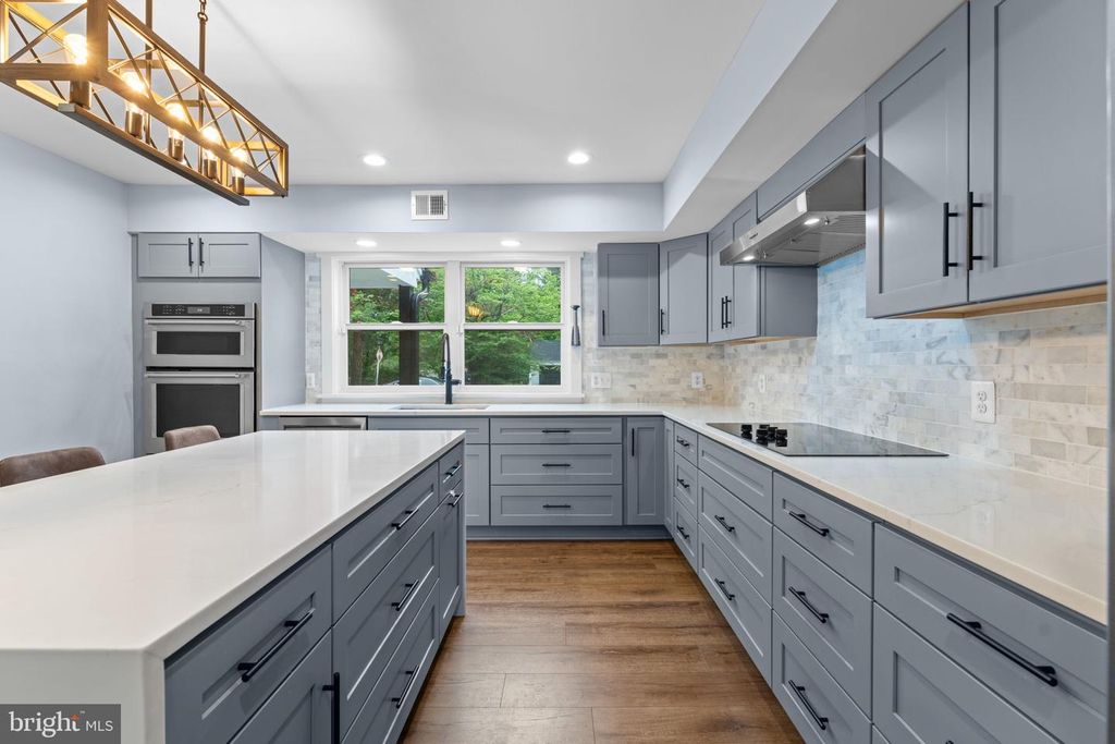 Image 9 of property listing at 3709 KING WILLIAM DR, Olney, MD 20832