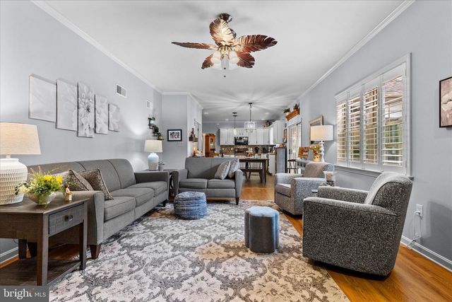 130 JULIA LN, Manheim, PA 17545