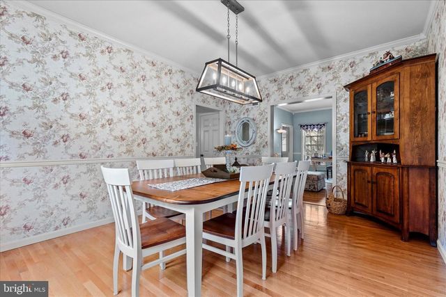 130 JULIA LN, Manheim, PA 17545