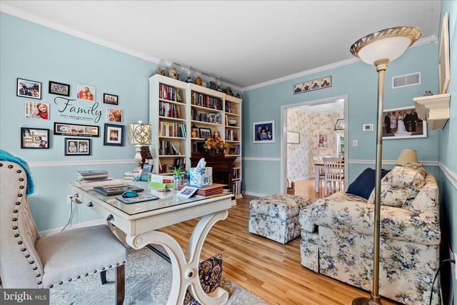 130 JULIA LN, Manheim, PA 17545