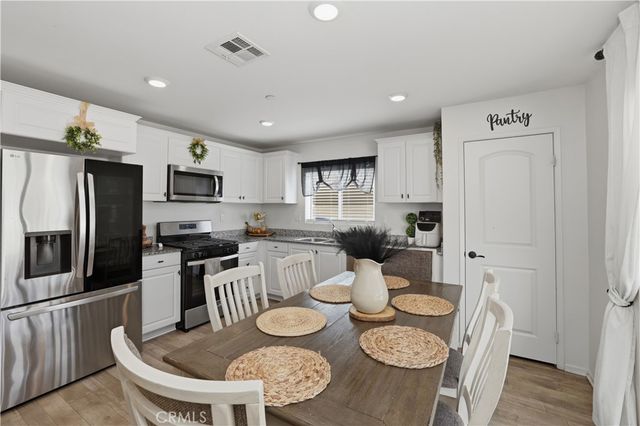 10143 Colten Ridge Street, Adelanto, CA 92301