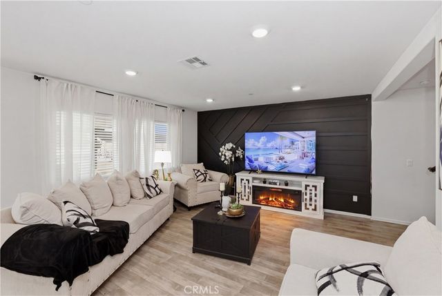 10143 Colten Ridge Street, Adelanto, CA 92301