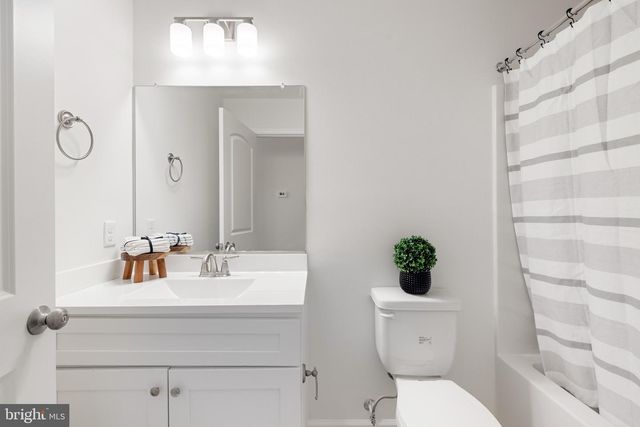 106 MOUNTAIN DEW CT, Harpers Ferry, WV 25425