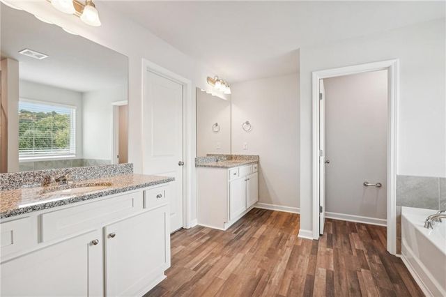 3018 Viewpark Circle, Conyers, GA 30013