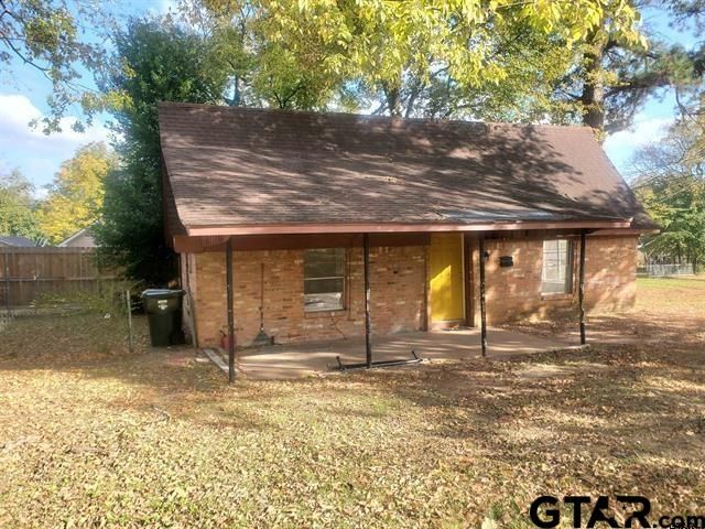 1011 W 2nd, Tyler, TX 75701