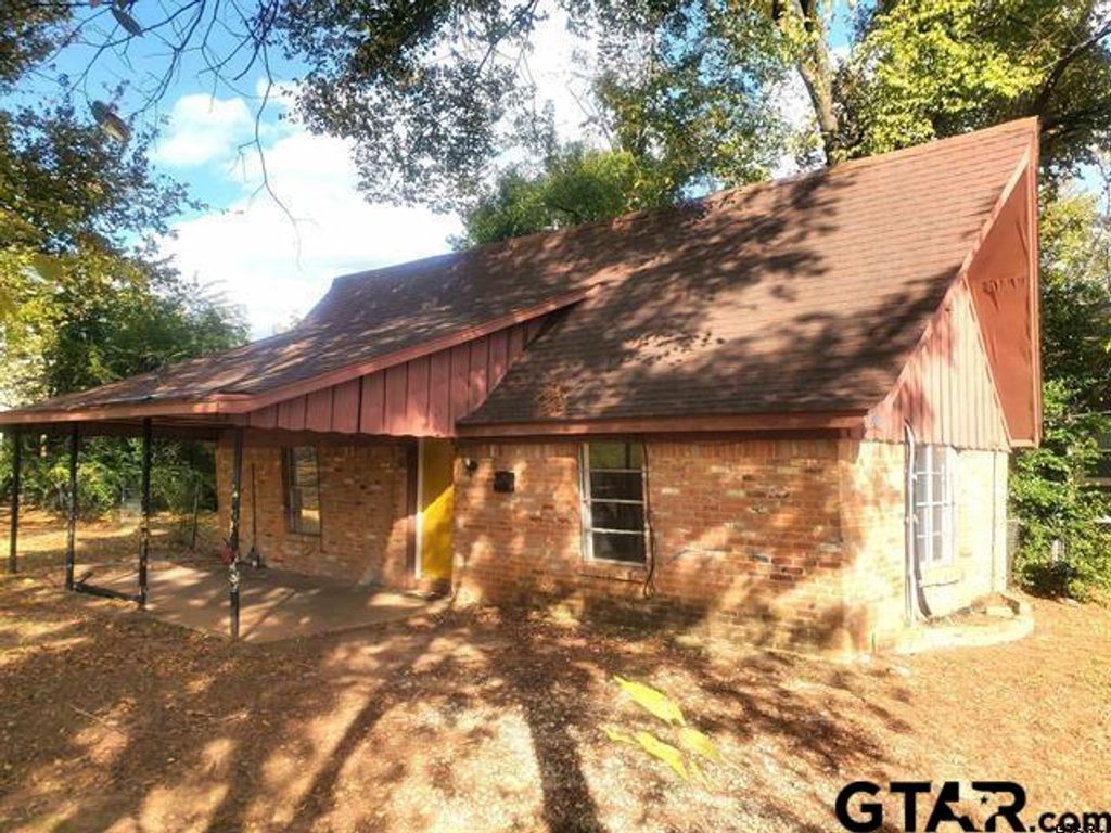 1011 W 2nd, Tyler, TX 75701