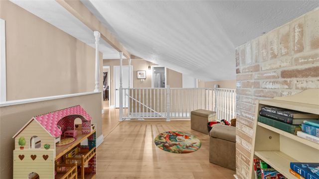 21615 Slippery Creek Lane, Spring, TX 77388