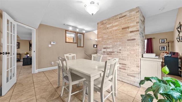 21615 Slippery Creek Lane, Spring, TX 77388