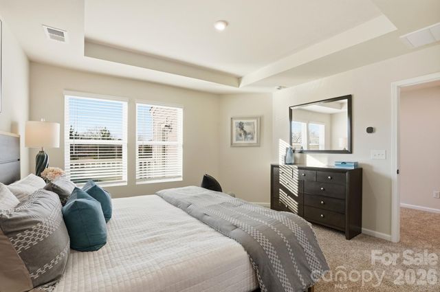 3818 Cheyney Park Drive, Charlotte, NC 28269