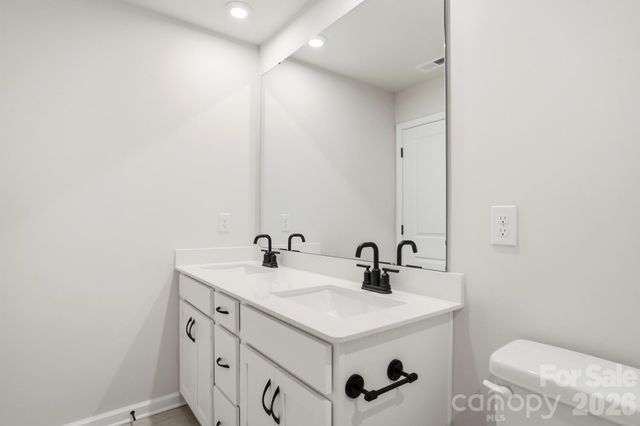 3818 Cheyney Park Drive, Charlotte, NC 28269