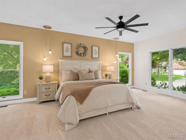 2582 Christopher Oaks Court, Unincorporated, MO 63129