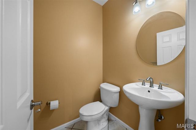 2582 Christopher Oaks Court, Unincorporated, MO 63129
