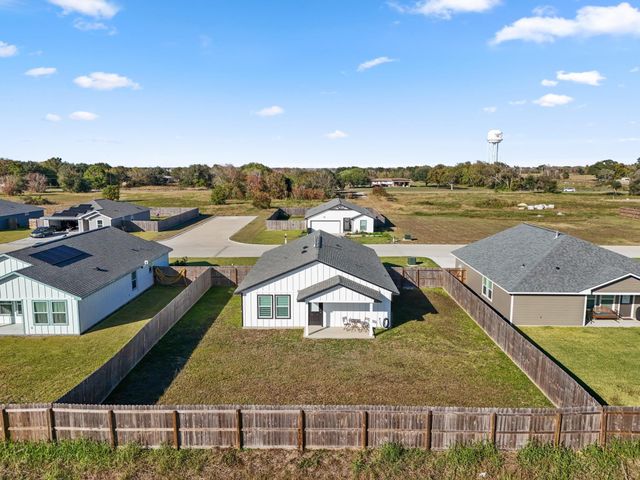 729 Flycatcher Drive, Palacios, TX 77465