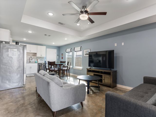 729 Flycatcher Drive, Palacios, TX 77465