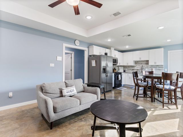 729 Flycatcher Drive, Palacios, TX 77465