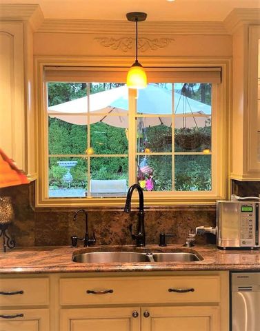 11858 SE 236th Street, Kent, WA 98031