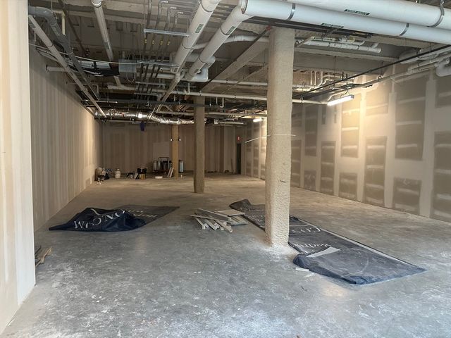 839 Beacon St C2, Boston, MA 02215