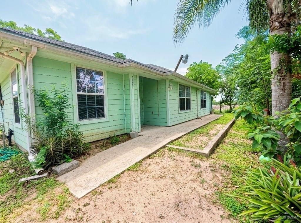 27551 S Solis Road, La Feria, TX 78559