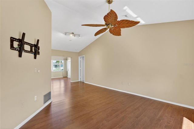 5852 LINCOLN ROAD, Venice, FL 34293