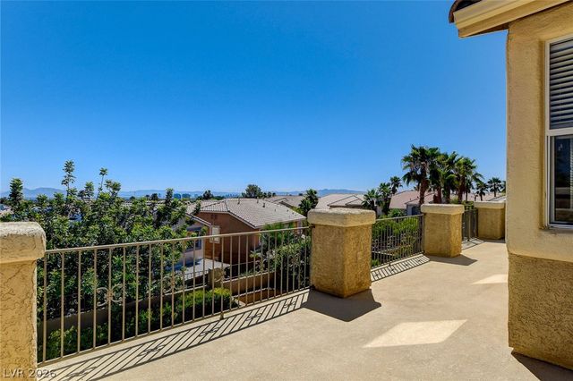 408 Silver Prairie Court, Las Vegas, NV 89144