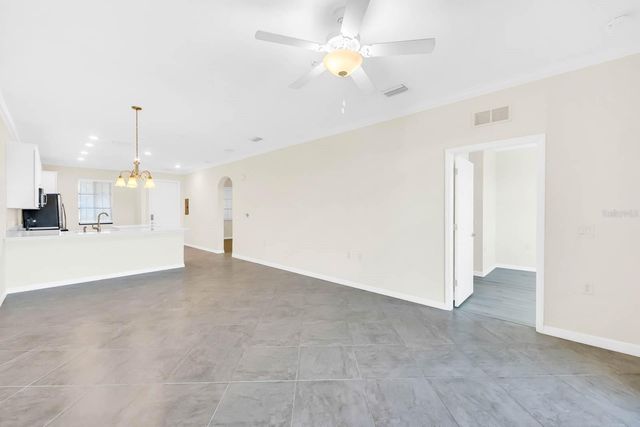 17510 GAWTHROP DRIVE 404, Bradenton, FL 34211