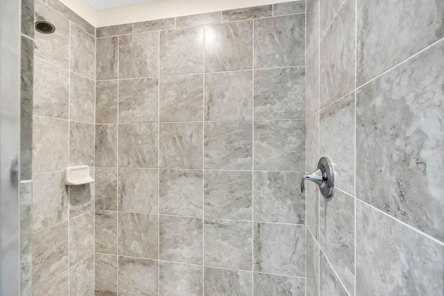 17510 GAWTHROP DRIVE 404, Bradenton, FL 34211