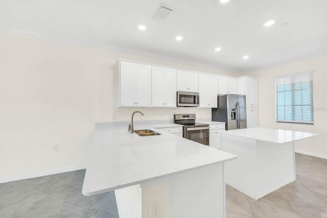 17510 GAWTHROP DRIVE 404, Bradenton, FL 34211